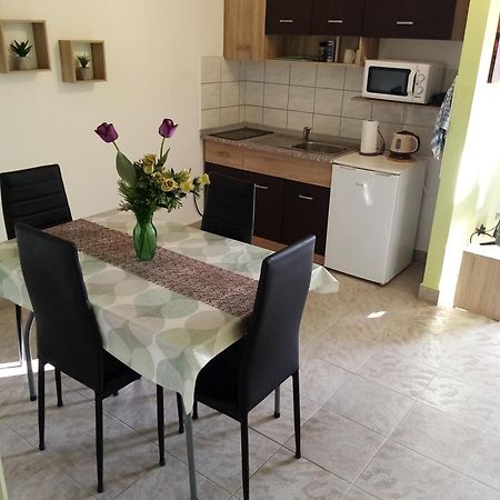 Apartment Buic Πούλα Εξωτερικό φωτογραφία