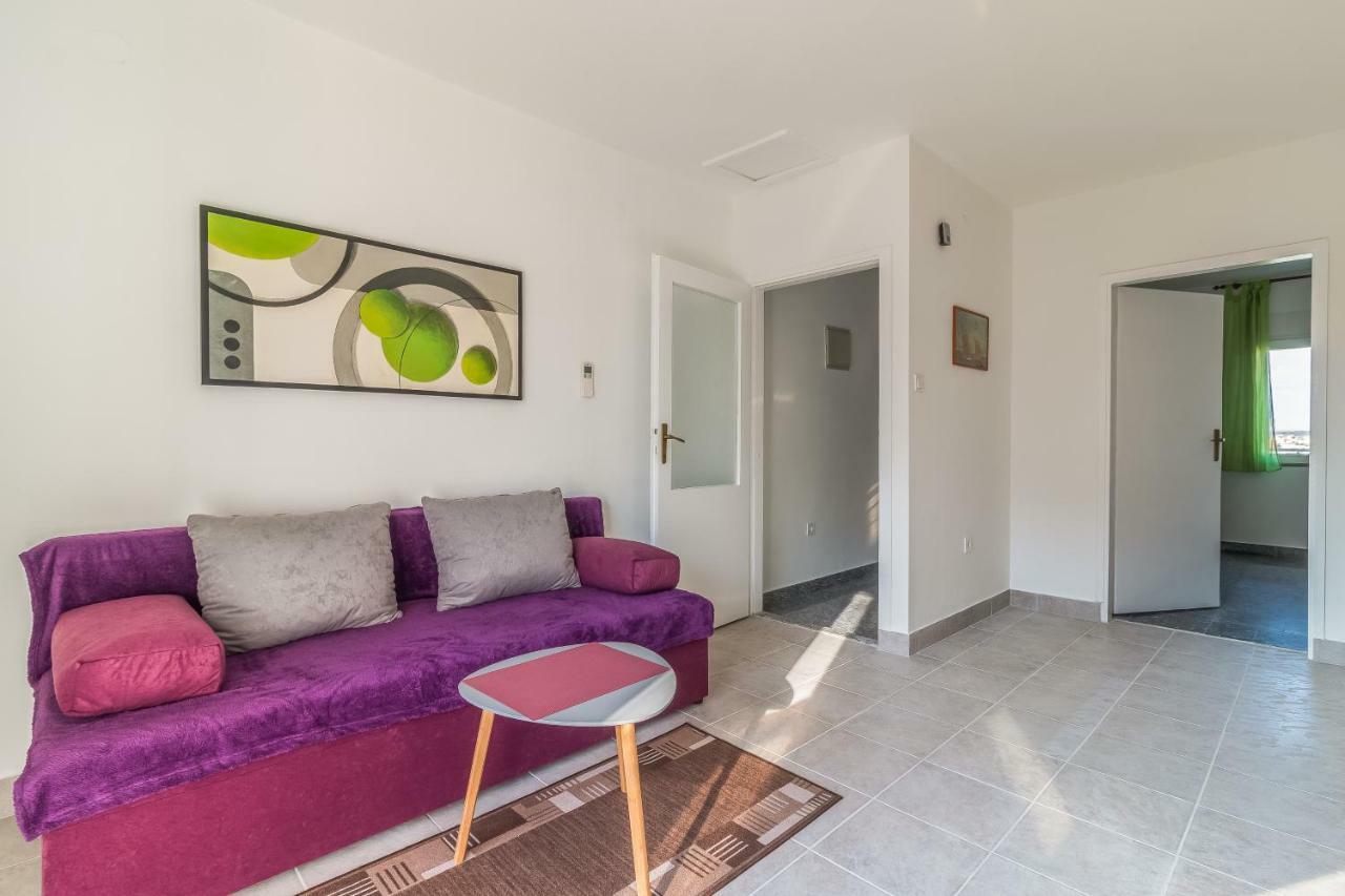 Apartment Buic Πούλα Εξωτερικό φωτογραφία